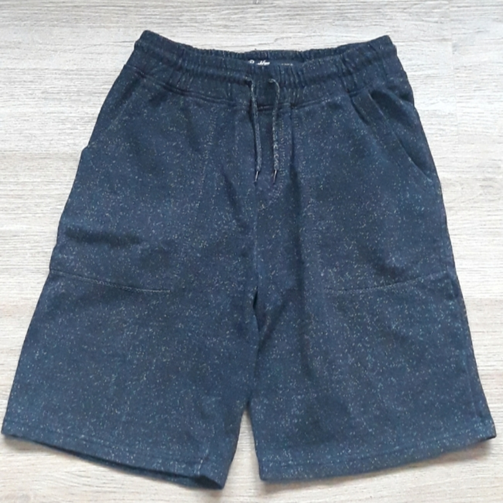 Brooklyn Cloth Boy's Black/White Sweat Shorts - Size Large